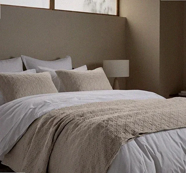 NWOT $249 PARACHUTE Desert Coverlet Cotton QUEEN Bone