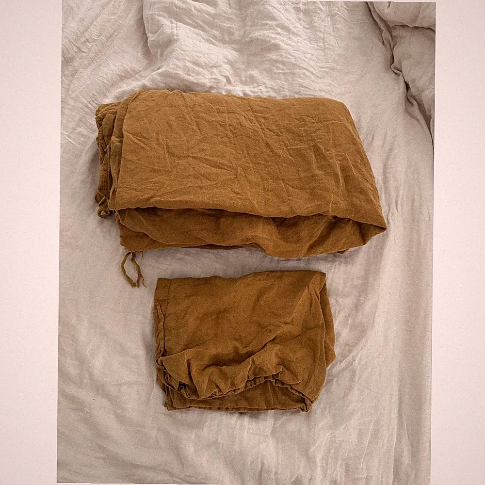 Parachute 100% Linen Full Queen Duvet Cover and Pillowcase in Tobacco