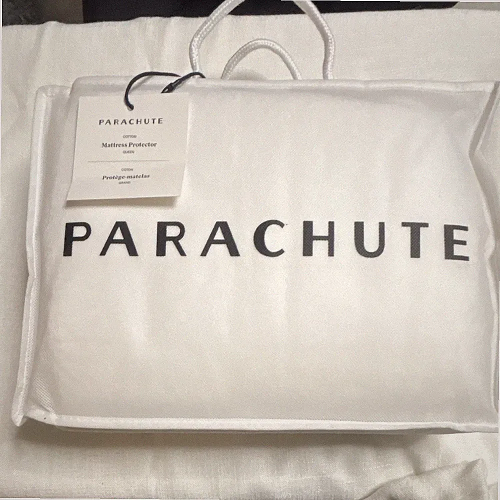 Parachute Queen Mattress Protector 100% Cotton OEKO-TEX White Bedroom
