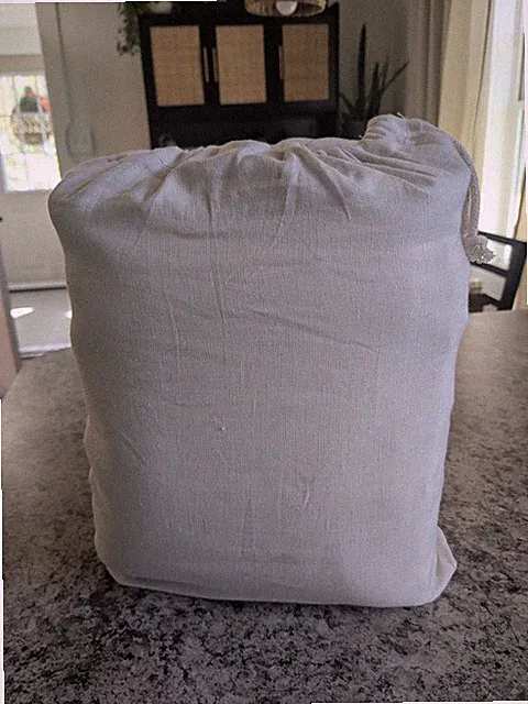 Parachute Relaxed Linen Duvet Cover Set Parchment Full/Queen